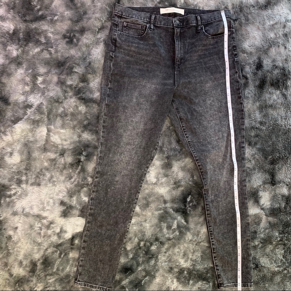GAP BLACK HIGH RISE SKINNY JEANS